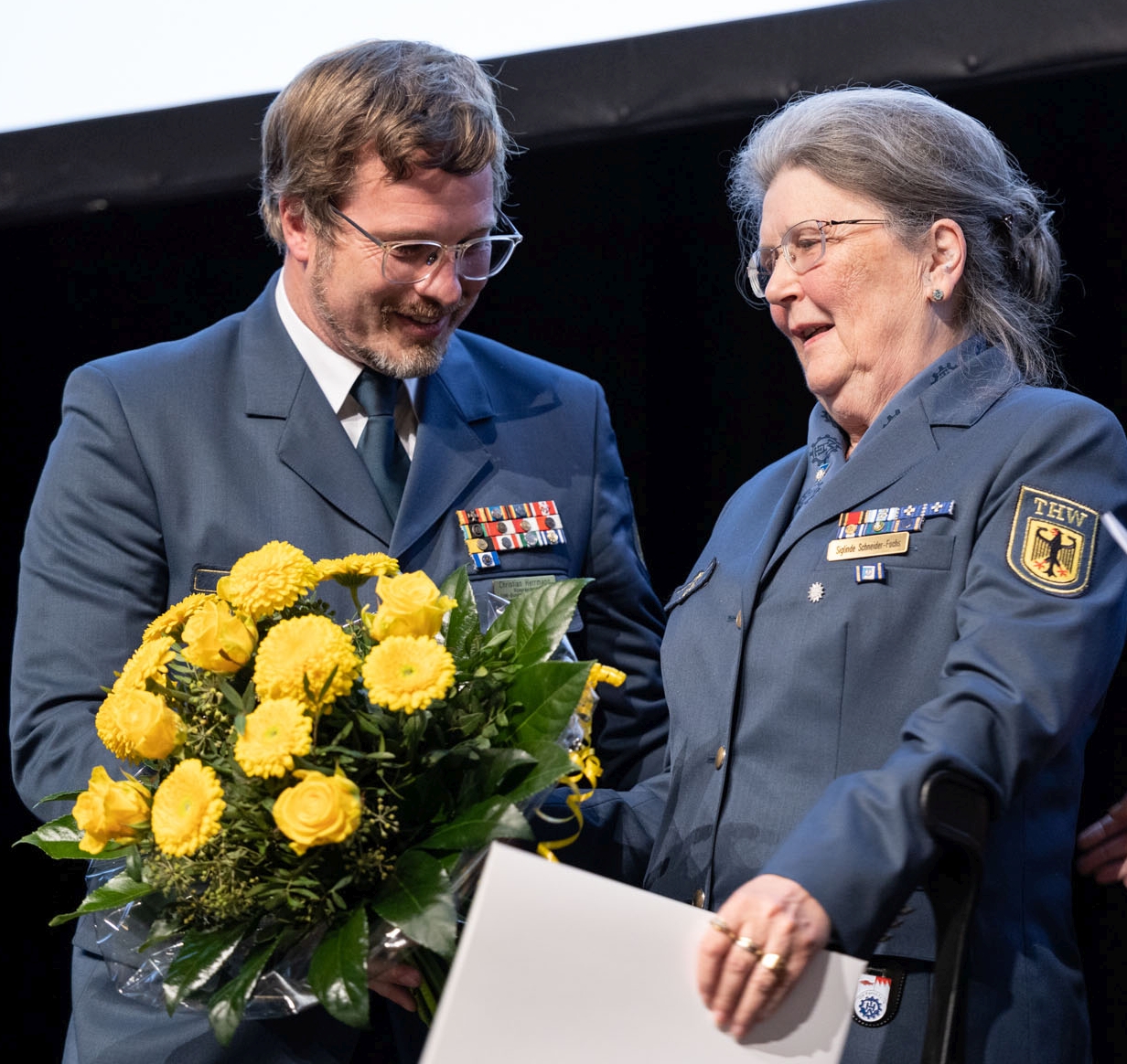 Ehrennadel Gold für Siglinde Schneider-Fuchs